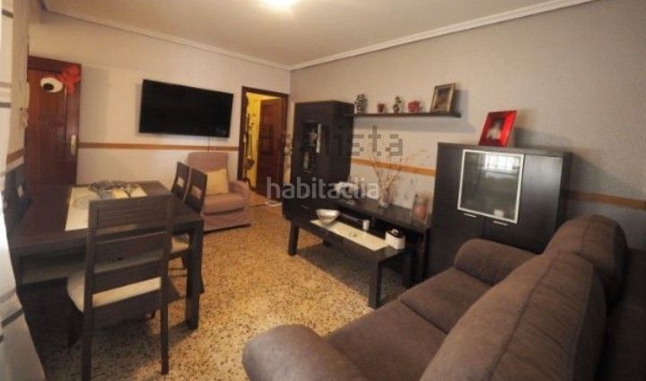 Foto 95449852-5f36-43bd-b15c-e066d4d8cf5e. Casa amb calefacció aparcament a Tomelloso