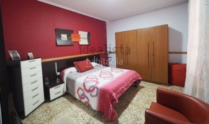 Foto bee2a253-42a0-444e-b7f2-81c41f78ae1f. Casa amb calefacció aparcament a Tomelloso