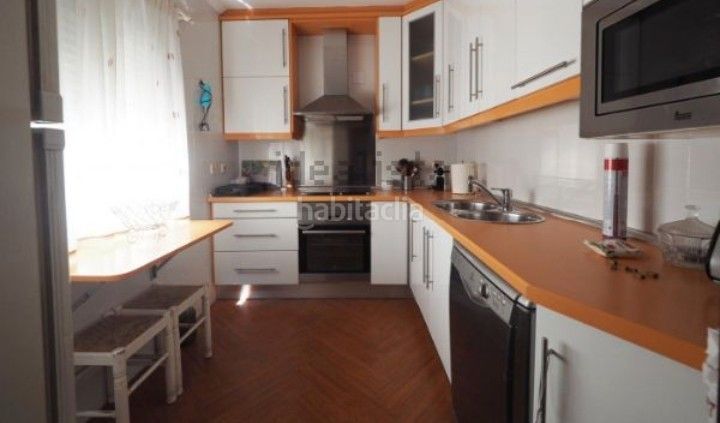 Foto f1219927-ae66-4362-9ca2-f98475e19c92. Casa amb calefacció aparcament a Tomelloso