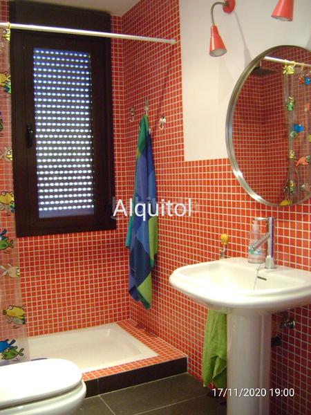 Foto dbba285b-74d9-4afc-bc8b-c95e9163ab05. Lloguer casa adossada amb calefacció aparcament a Cobisa