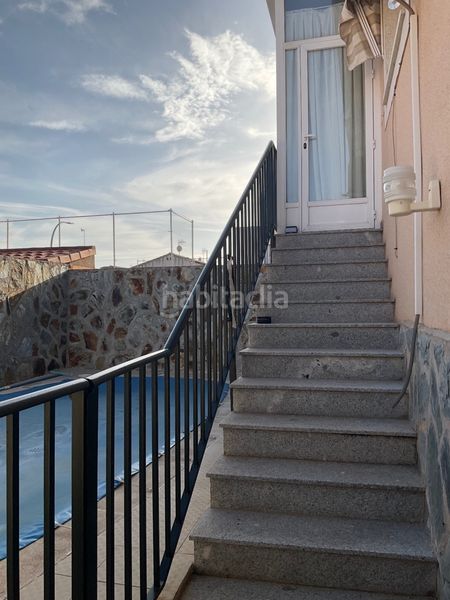 Foto a0a8b00f-035a-46ae-8a61-94b7dbd67d05. Chalet avec chauffage parking piscine dans Añover de Tajo