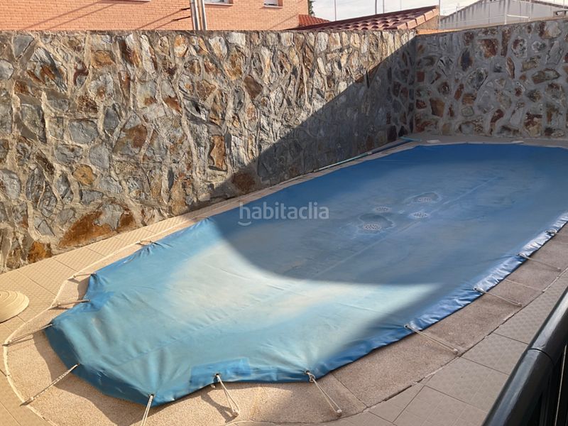 Foto d2b57509-53a9-4159-bbc8-2b7897eaae5f. Chalet avec chauffage parking piscine dans Añover de Tajo