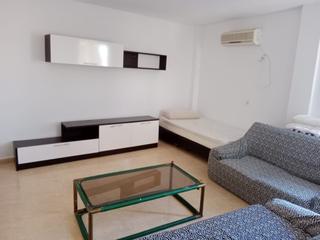 Lloguer Pis a Villaseca de la Sagra. Piso de tres dormitorios para empresa