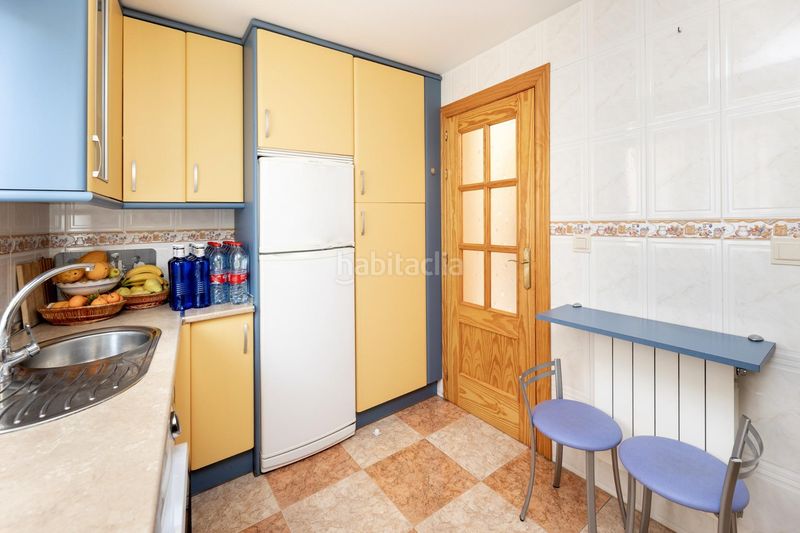 Foto cbf8c8f8-b85e-4aa5-a588-fadd0ef56012. Pis amb calefacció aparcament a Barrio de la Vega Monachil