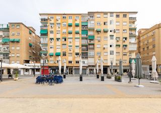 Pis a Calle Poeta Gracián