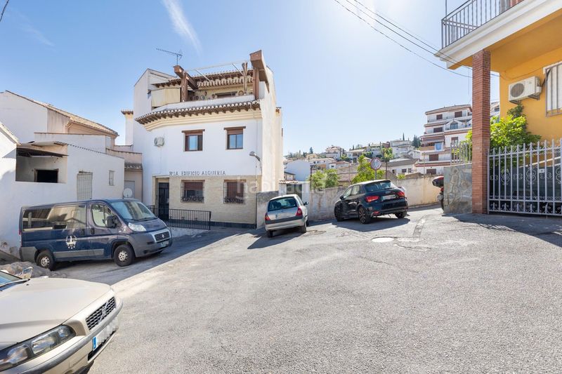 Foto 47e883b6-b5c0-46a7-ade4-507ef497a966. Àtic a calle higueras 16 a Barrio de la Vega Monachil