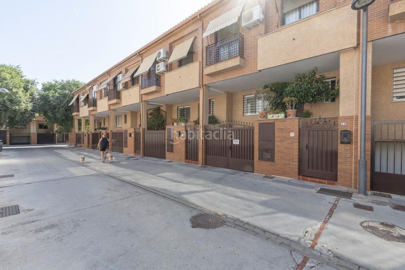 Foto f6530807-e177-4406-b7e6-d72ae6acc0b3. Casa adossada amb calefacció aparcament a Poniente Armilla