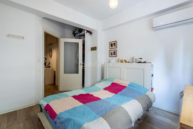 Foto 4e2bd7de-ae4c-4a0a-978a-d690921c5eb6. Piso  reformado en venta pedro antonio de alarcón en Granada