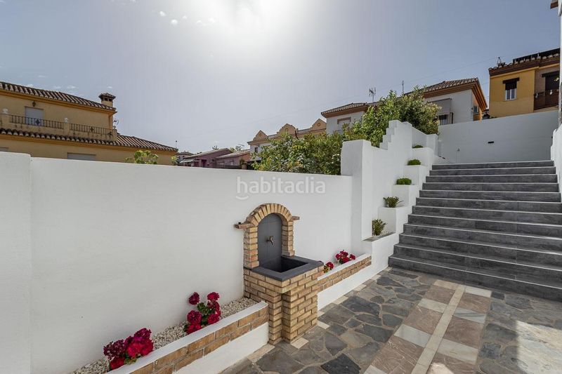 Foto b896b289-a03d-402a-b307-b4c6fe60db97. Casa amb aparcament a Barrio de la Vega Monachil