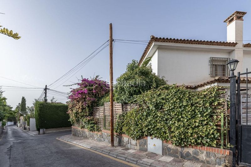 Foto f6e2e8b8-b372-4057-81fb-820bcefd3790. Casa amb calefacció aparcament piscina a Cájar