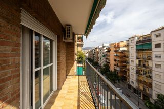 Pis  Palencia. Piso de 3 dormitorios con terraza y vistas en el zaidín  5.ª pla