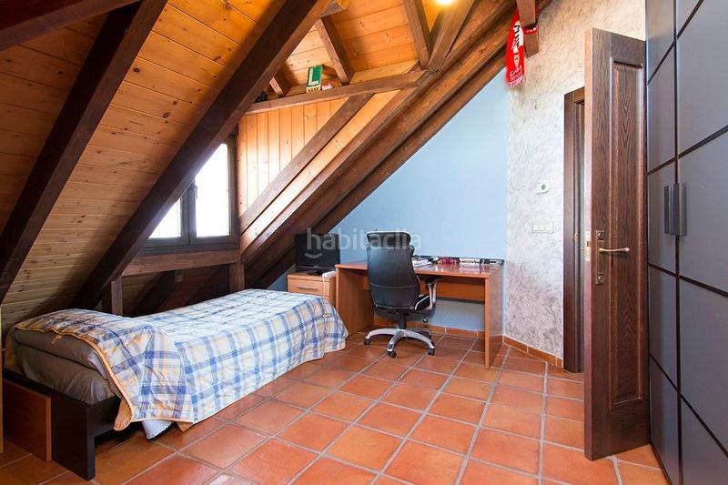 Foto 4b489c92-edd0-4986-81b1-2ea28f993f2a. Chalet impresionante chalet de estilo nórdico en Otura