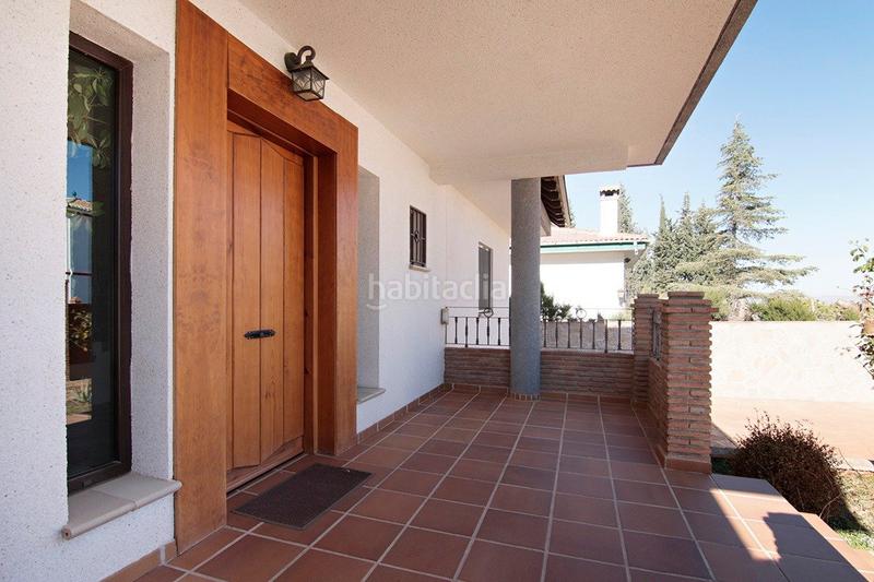 Foto 7a22dc74-2c32-4280-abd4-cb4f50615bb1. Chalet impresionante chalet de estilo nórdico en Otura