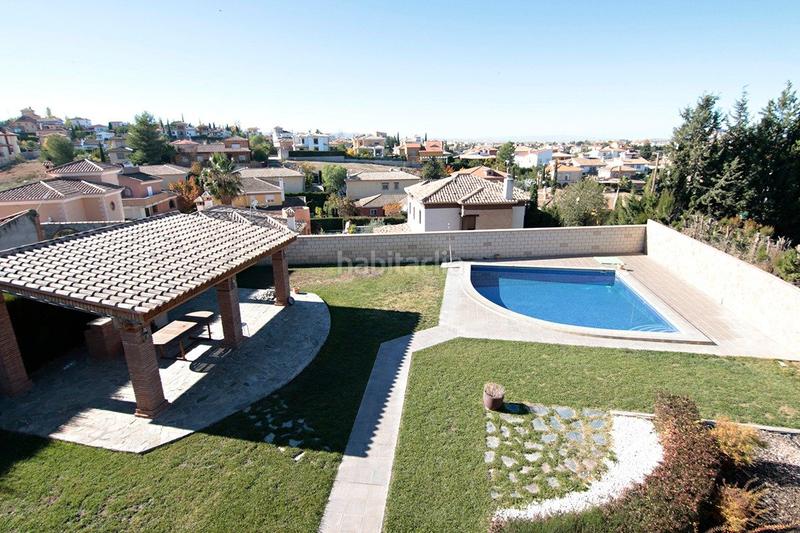 Foto e61c6969-484b-46d8-a633-04b72942b77a. Chalet impresionante chalet de estilo nórdico en Otura