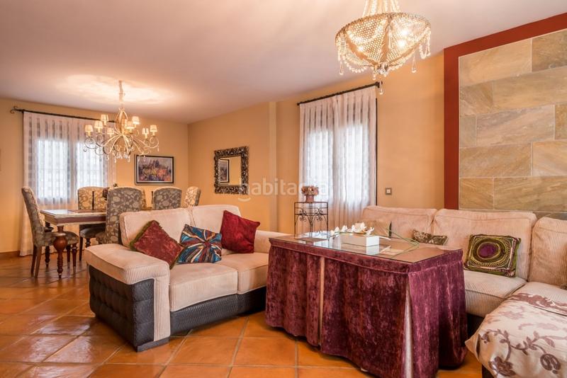 Foto f9a11fc3-a663-4f60-b1fd-f58cd9027cd3. Chalet impresionante chalet de estilo nórdico en Otura
