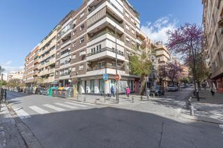 Attique à Fígares. Increíble ático dúplex a reformar en zona alhamar