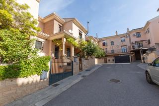 Maison jumelée  Calle estrella. Oportunidad en la zubia.granada