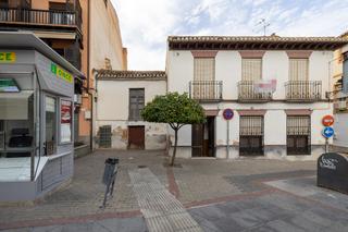 Casa  Pl. del sol, 3. Espectacular casa para rehabilitar o construir edificio