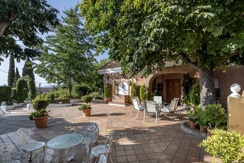 Foto 60a713e4-1e0b-40d0-8ae6-908dc7f76f2d. Casa  con gran parcela en la zubia en La Zubia Ciudad Zubia (La)