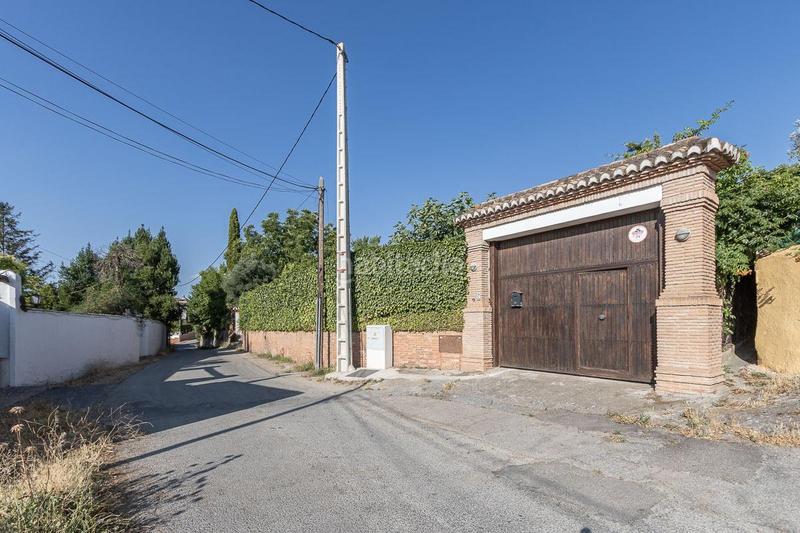 Foto cb64d3b2-50ee-4000-a7fd-5f7a67e42ba6. Casa  con gran parcela en la zubia en La Zubia Ciudad Zubia (La)