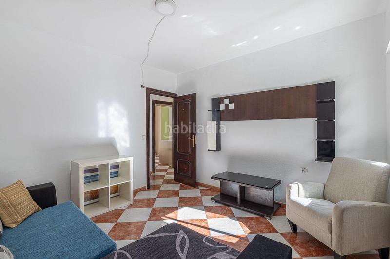 Foto 465c859a-0d60-4318-a6d9-36f8a52fe5ac. Casa adosada adosado con dos viviendas independientes ideal para vivir o invertir! en Armilla