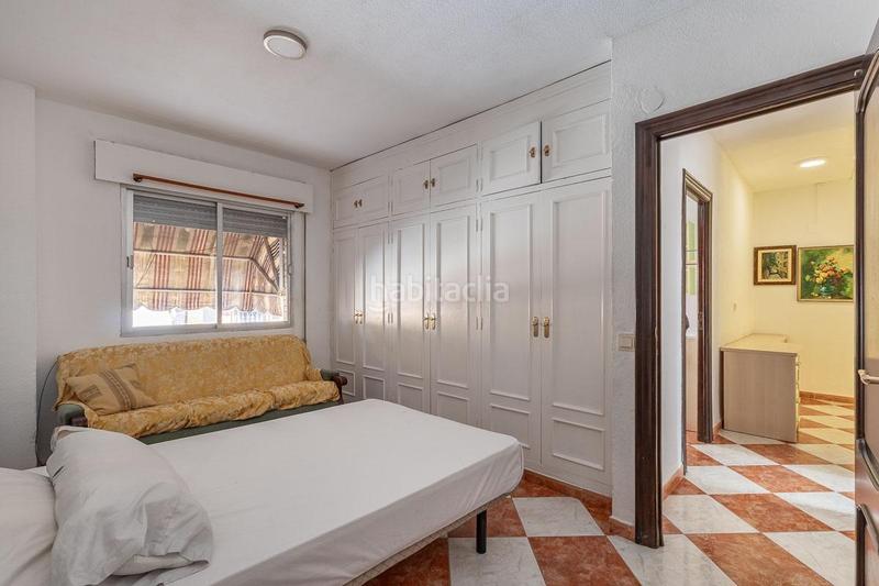 Foto a7d102a0-96e3-48c9-8987-c82da4dc50fc. Casa adosada adosado con dos viviendas independientes ideal para vivir o invertir! en Armilla