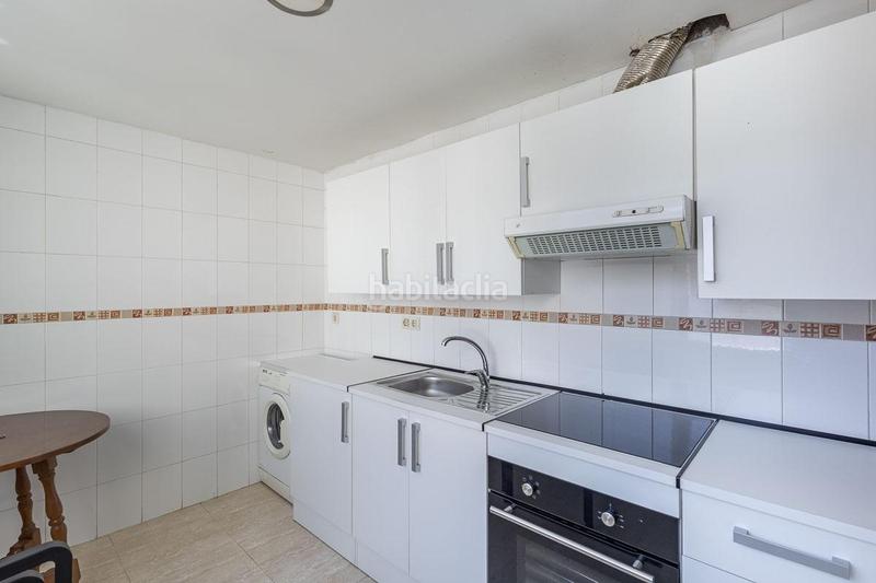 Foto f74beade-8d7d-4d54-856c-b28a8a83b95f. Casa adosada adosado con dos viviendas independientes ideal para vivir o invertir! en Armilla