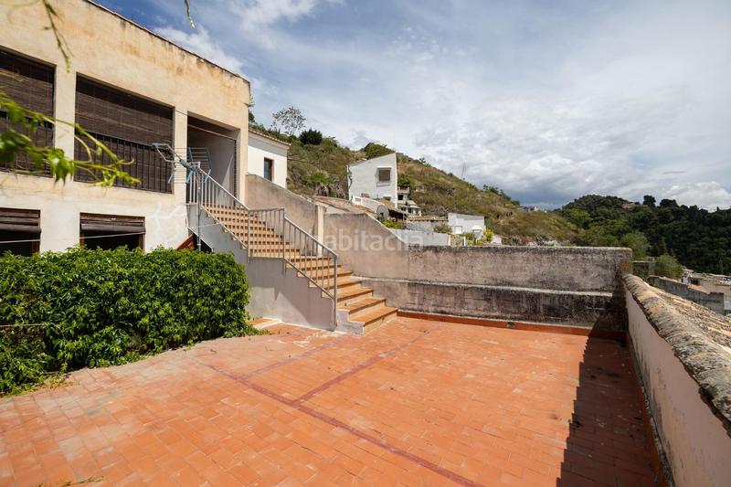 Foto fecdb6cf-e252-49f7-98b9-5f90be70b8a3. Casa  en venta albaicin vistas directas hacia la alhambra en Granada