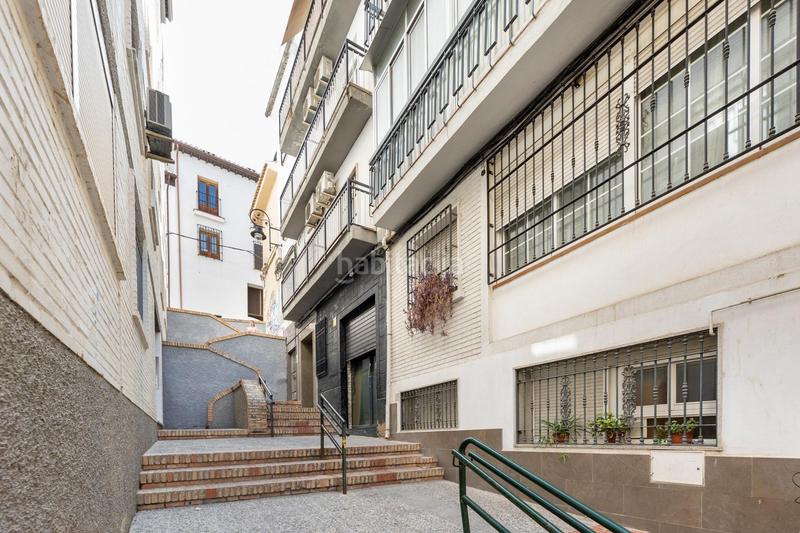 Foto e4c7d0b7-c1bd-44b4-9b12-f2d2486f2fb4. Piso inversión con alta rentabilidad en el centro ! en Granada