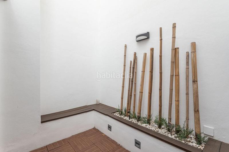 Foto 257a1e96-9b9b-45a7-8c52-fbe2655f8187. Casa en concepcion 8 vivienda junto a plaza mariana pineda en Granada