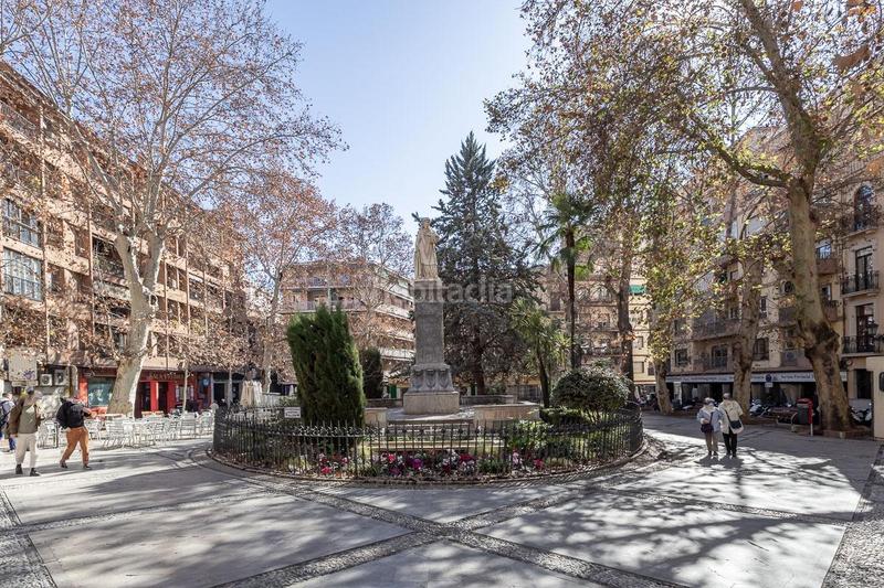 Foto 280b8d3d-9062-4a72-8223-6ec833fed017. Casa en concepcion 8 vivienda junto a plaza mariana pineda en Granada