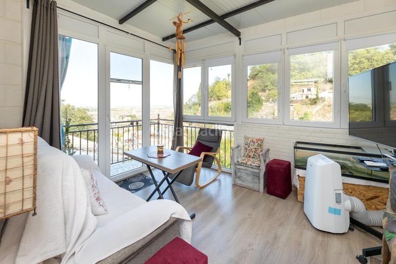 Foto d1171e18-8562-43e9-b733-7c8d5c73d113. Casa coqueta casa zona barranco del abogado con vistas a en Granada