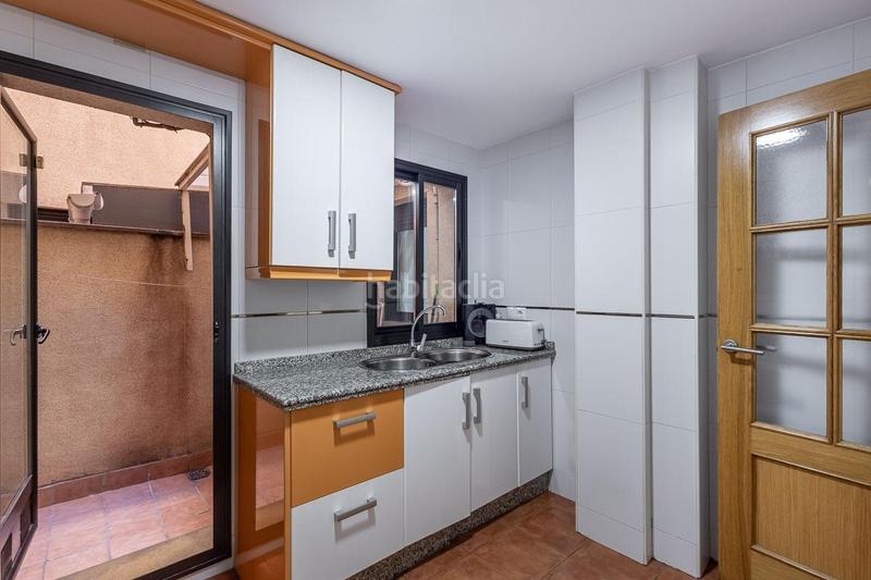Foto c58de632-6720-4e72-b57a-b6309f4e2429. Piso  de 2 dormitorios plaza garaje trastero en calle principal b avda. madrid en Monachil