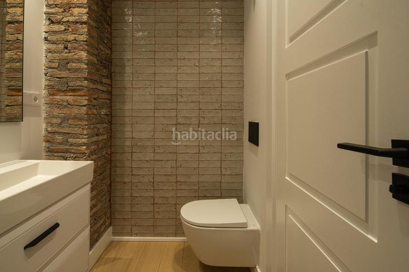 Foto 44d58c36-c8c2-4147-94fa-0a562c217117. Piso horno de vidrio 14 c en Barrio de Albaicín Granada