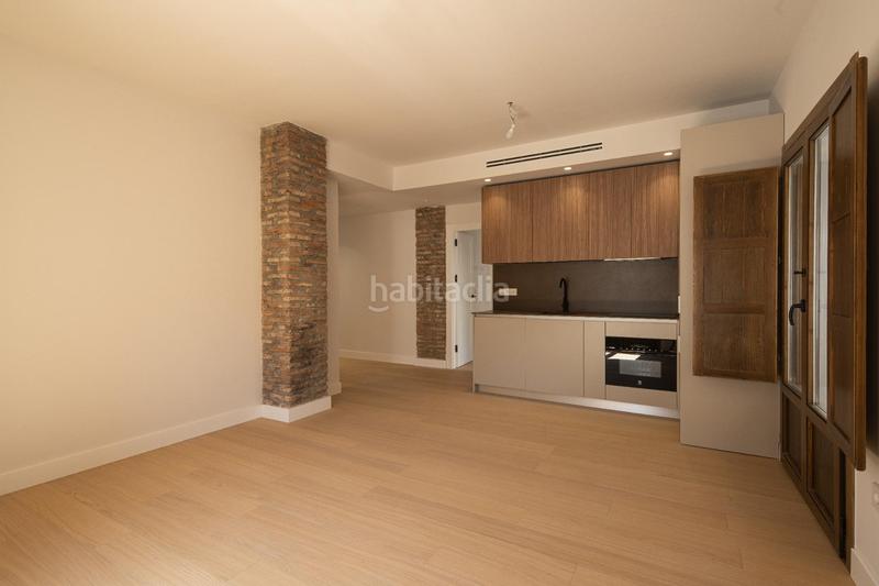 Foto ab41ddd1-25e4-4e5d-b061-e8a92813a8b9. Piso horno de vidrio 14 c en Barrio de Albaicín Granada
