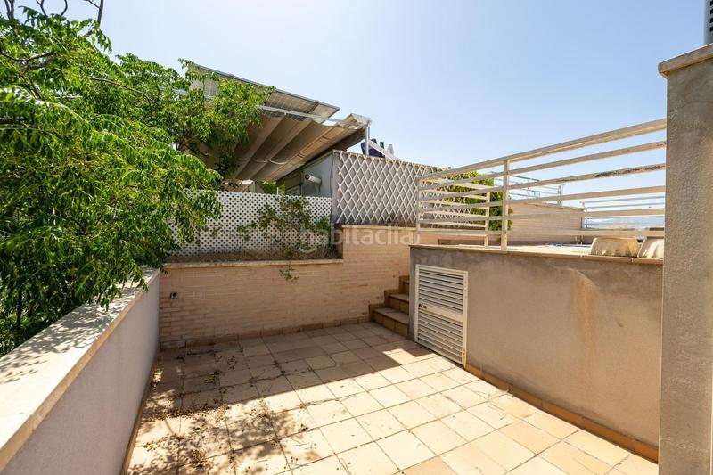 Foto fbf34054-de81-41a6-90cd-3ff57f266f14. Casa pareada espectacular unifamiliar en el serrallo en Granada