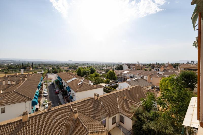 Foto 151f44af-06f8-4eb9-99b9-4b1ef17340ea. Flat in Huétor Vega