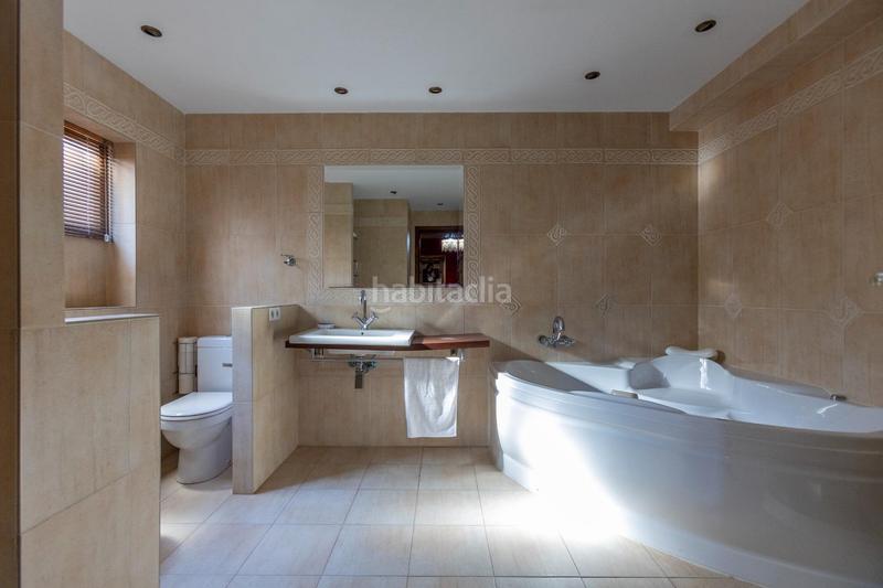 Foto 52beaa55-a082-4790-abe5-75a071dba399. Chalet con riscaldamento parcheggio piscina in Almuñecar centro Almuñécar