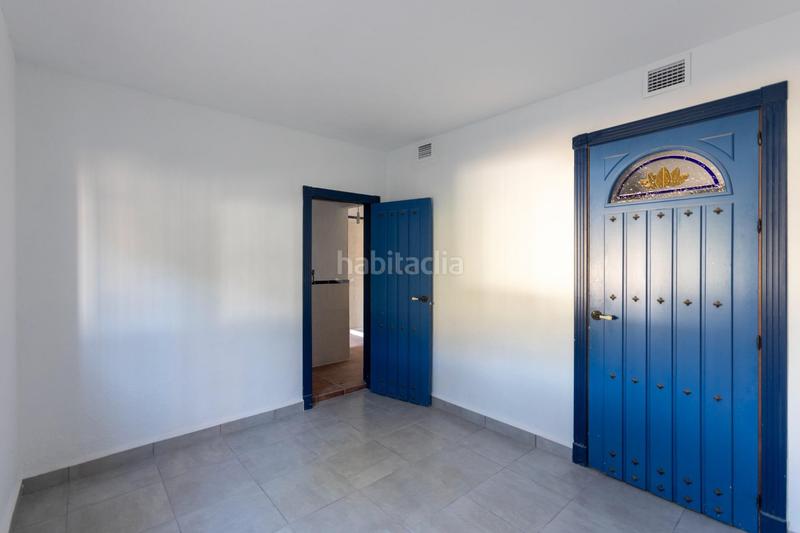 Foto a3fcaae2-bf16-41d0-b198-f8e3bc8496fd. Chalet con riscaldamento parcheggio piscina in Almuñecar centro Almuñécar