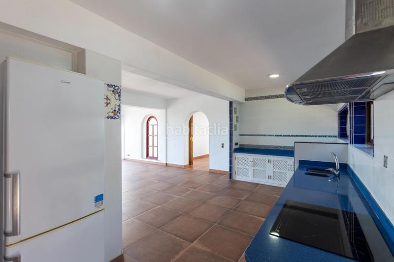 Foto b335023d-4755-43e4-b554-0c0671e4b1cd. Chalet con riscaldamento parcheggio piscina in Almuñecar centro Almuñécar