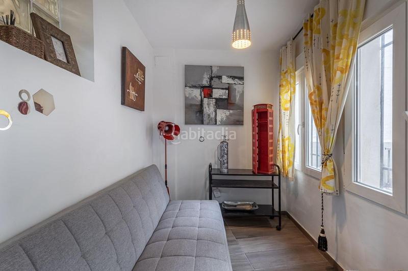 Foto 9e577cdd-5d3a-481e-982f-96b5add40530. Flat in Crta. De la Sierra Granada