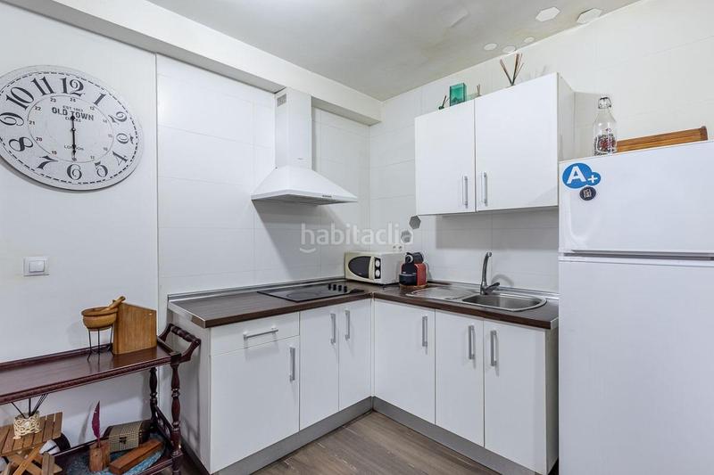 Foto c3f24fec-2cdf-48d2-b61b-cd56be9858f5. Flat in Crta. De la Sierra Granada