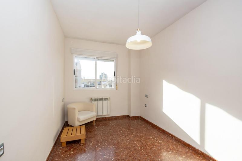 Foto 5b16f44d-1c29-4698-9534-7fd2c14881e0. Appartement avec chauffage dans Plaza de Toros Granada
