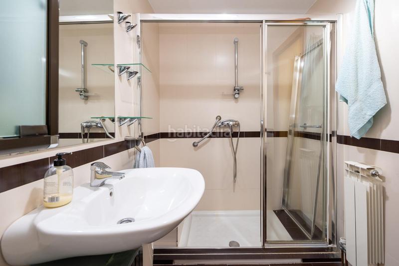 Foto 24f17b63-4ce5-474a-a7cb-51011649b714. Duplex avec chauffage dans Camino de Ronda Granada