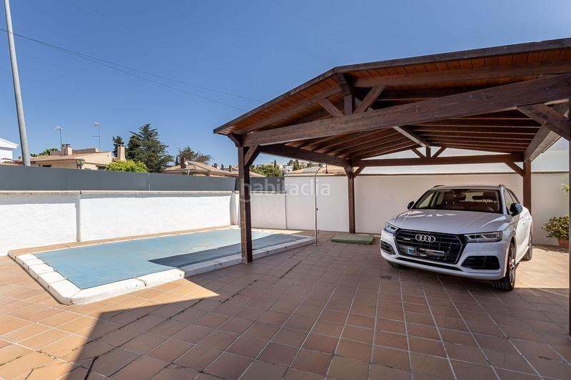 Foto a1af1ee2-849d-499a-befb-95f648471bbc. Maison jumelée avec chauffage parking piscine dans Crta. De la Sierra Granada