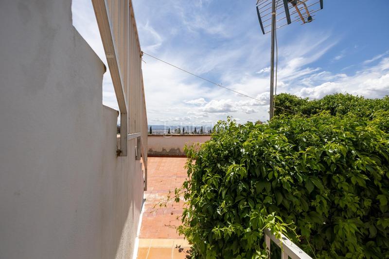 Foto 58a1a32d-5fcb-4302-ae6a-334064e1c2ab. Casa  en venta albaicin vistas directas hacia la alhambra en Granada