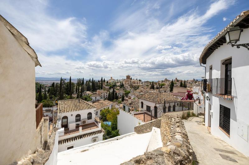 Foto cbcdd9fb-02da-4197-bdac-d8bbba4e87d1. Casa  en venta albaicin vistas directas hacia la alhambra en Granada
