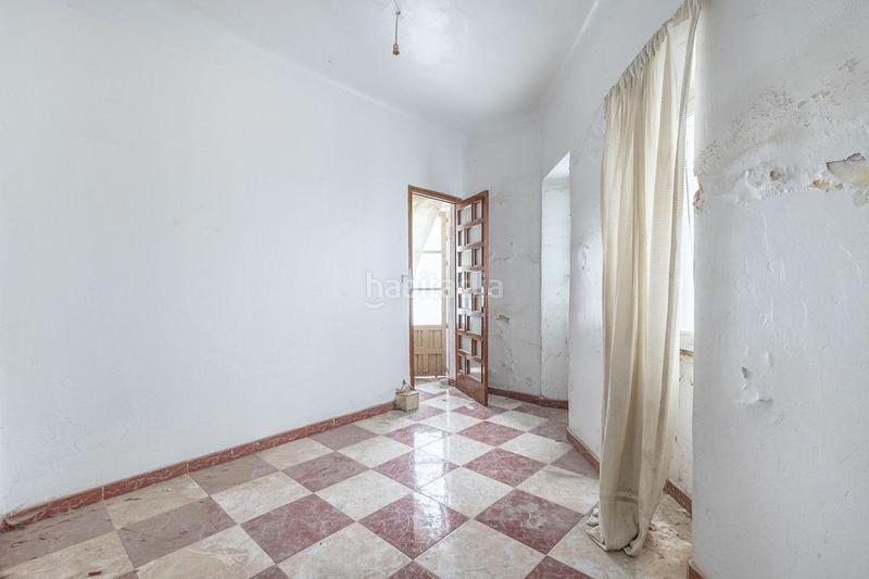 Foto ba2a3ca4-fafb-463a-8dbc-f87d2ccdbd98. Planta baixa a Crta. De la Sierra Granada