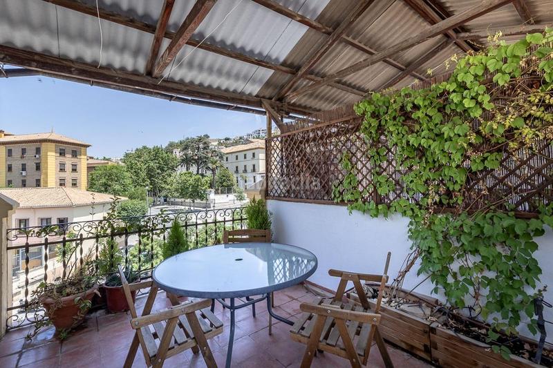 Foto f2f578bd-13ef-48c0-8b8e-743657c0e652. Maison jumelée avec chauffage dans Centro - Sagrario Granada