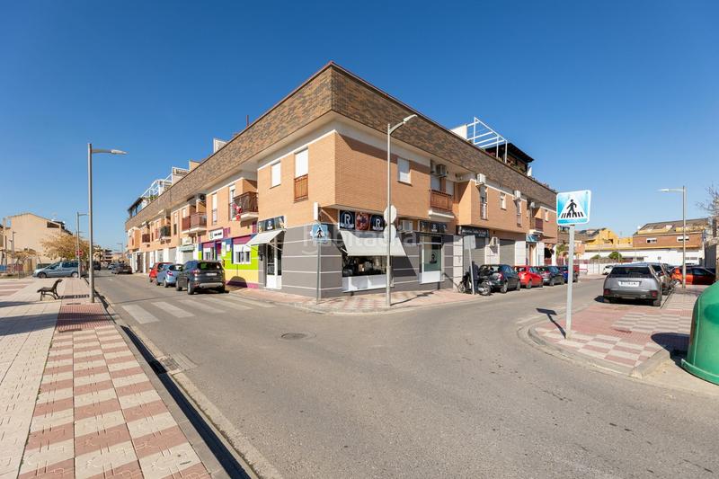 Foto 1e3fa4d9-52ab-4bea-ad4f-afdee4fda38d. Piso  con piscina comunitaria! en San Cayetano Churriana de la Vega